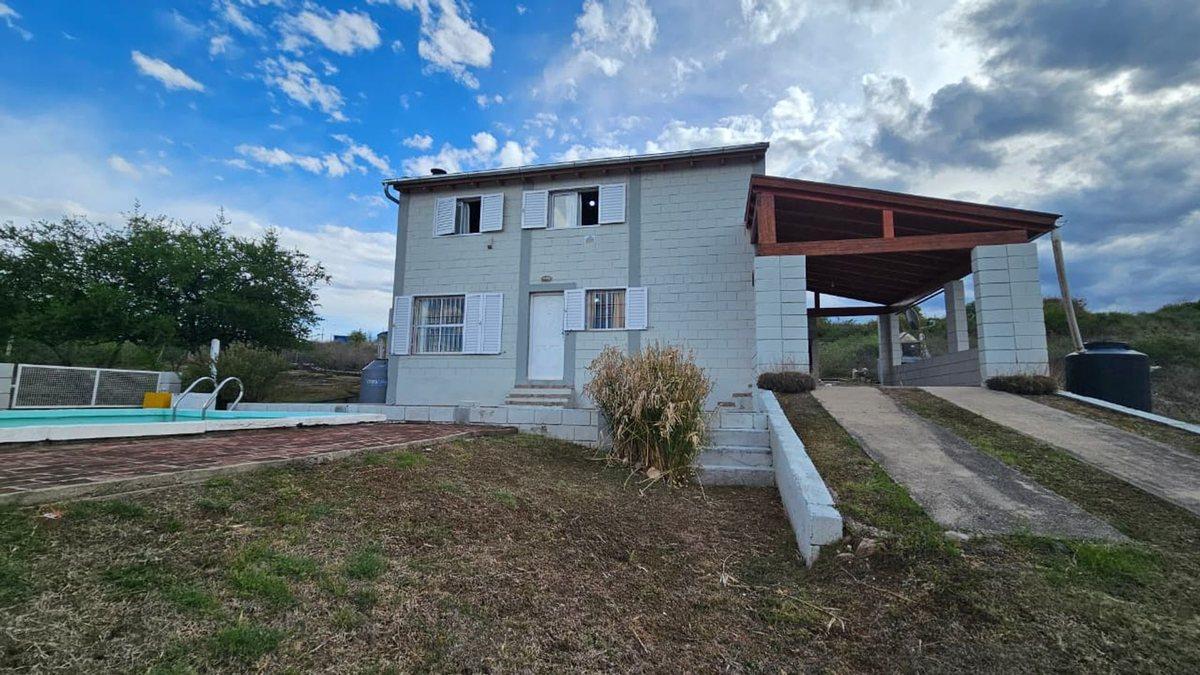 VENTA CASA 2 DORM CON PILETA EN CABALANGO PUNILLA