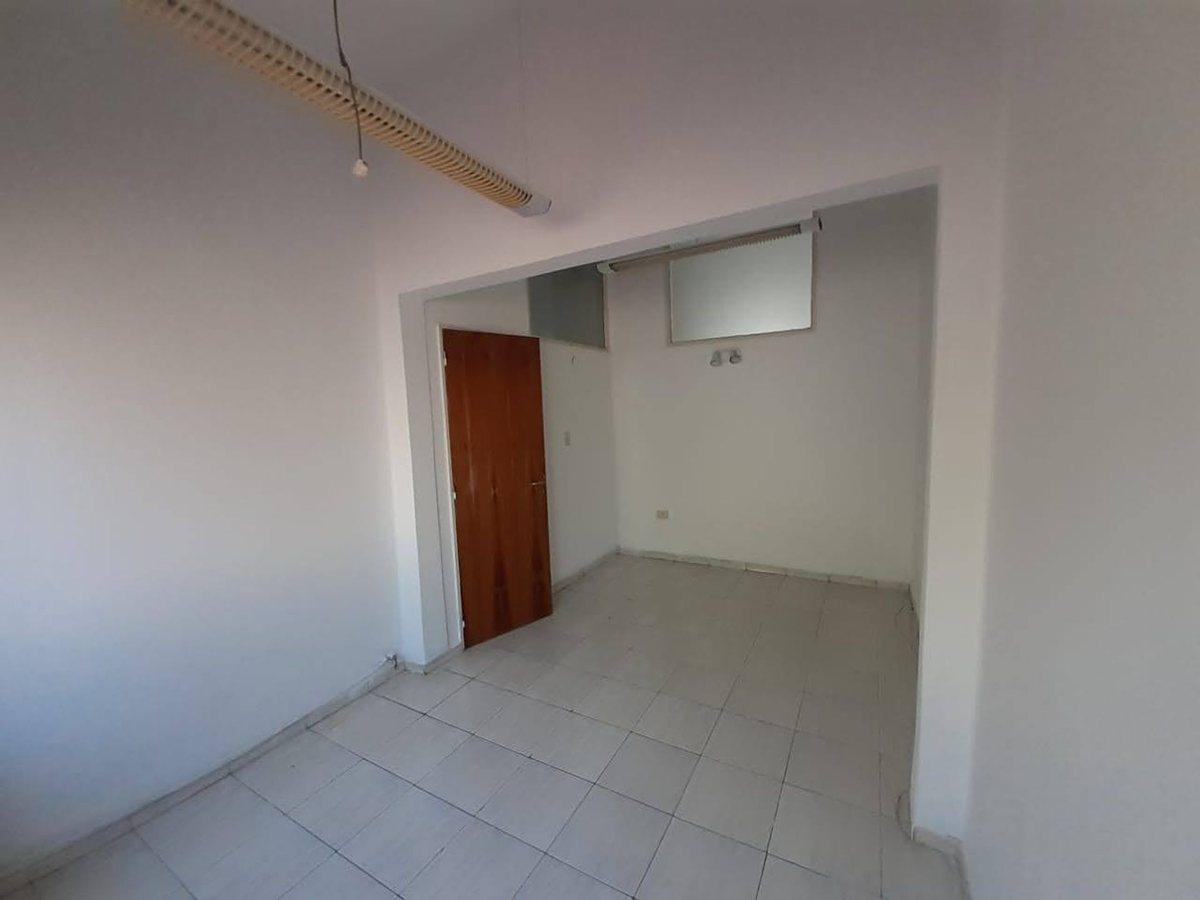 Foto de VENTA INVERSION CASA Y 5DTOS RETORNO 11 PORCIENTO, imagen 1
