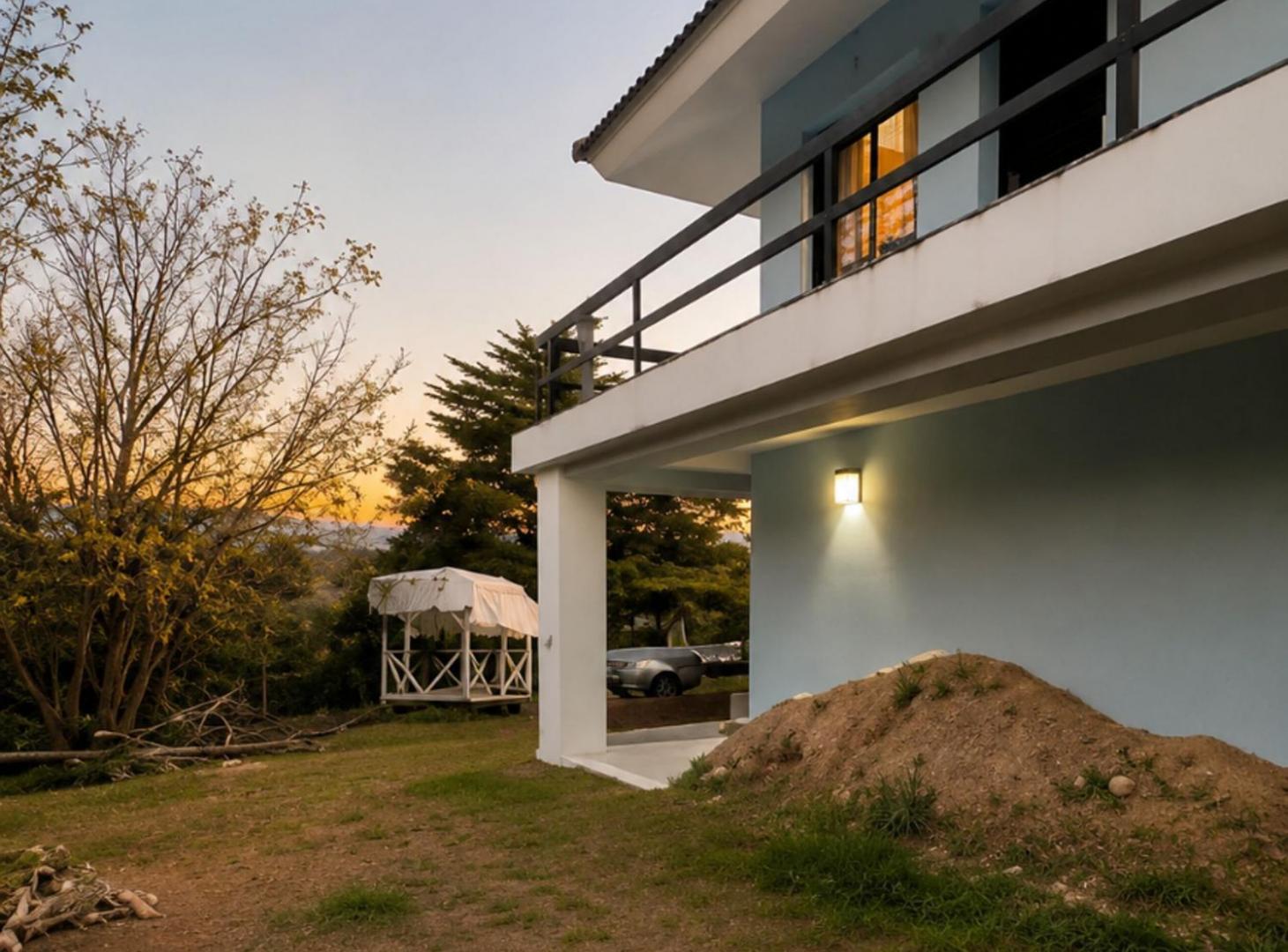 Foto de CASA EN VENTA3 DOMITORIOS VILLA CARLOS PAZ, imagen 4