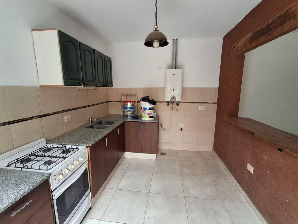 Foto de VENTA DUPLEX 2 DORM DEP LOMAS SUR VILLA ALLENDE, imagen 2