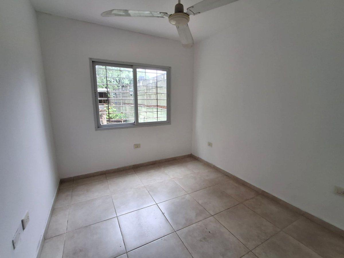 Foto de VENTA DUPLEX 2 DORM DEP LOMAS SUR VILLA ALLENDE, imagen 5