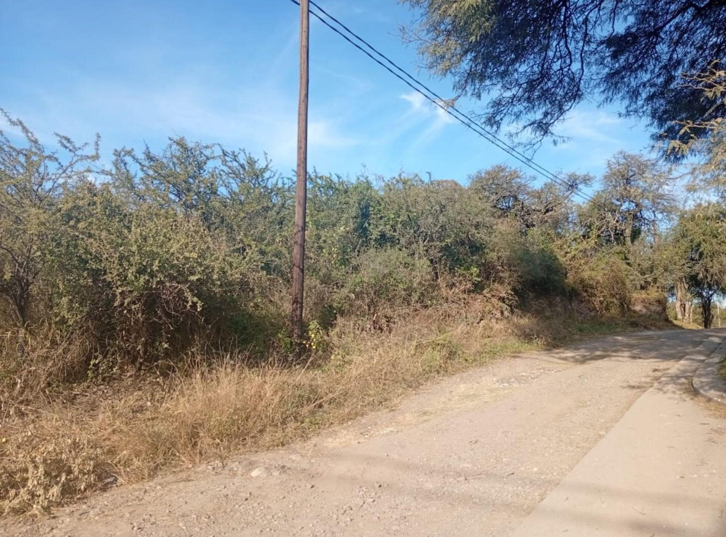 Foto de VENTA LOTE 500M2 APTO DUPLEX PROSSUR RIO CEBALLOS, imagen 2
