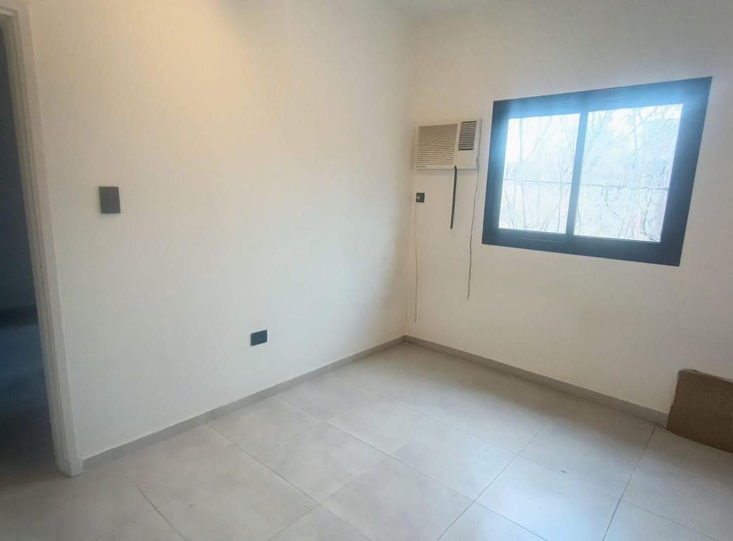 Foto de VENTA DEP. REFFACCIONADO A NUEVO CARLOS PAZ, imagen 1