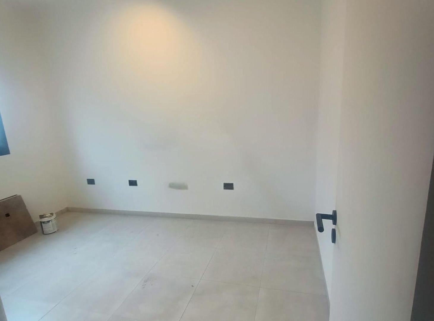 Foto de VENTA DEP. REFFACCIONADO A NUEVO CARLOS PAZ, imagen 4