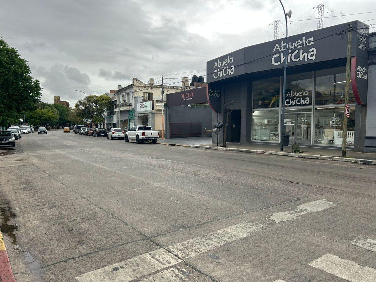 Foto de Venta Local Grande 439 mts2 Av.Castro 777, imagen 3