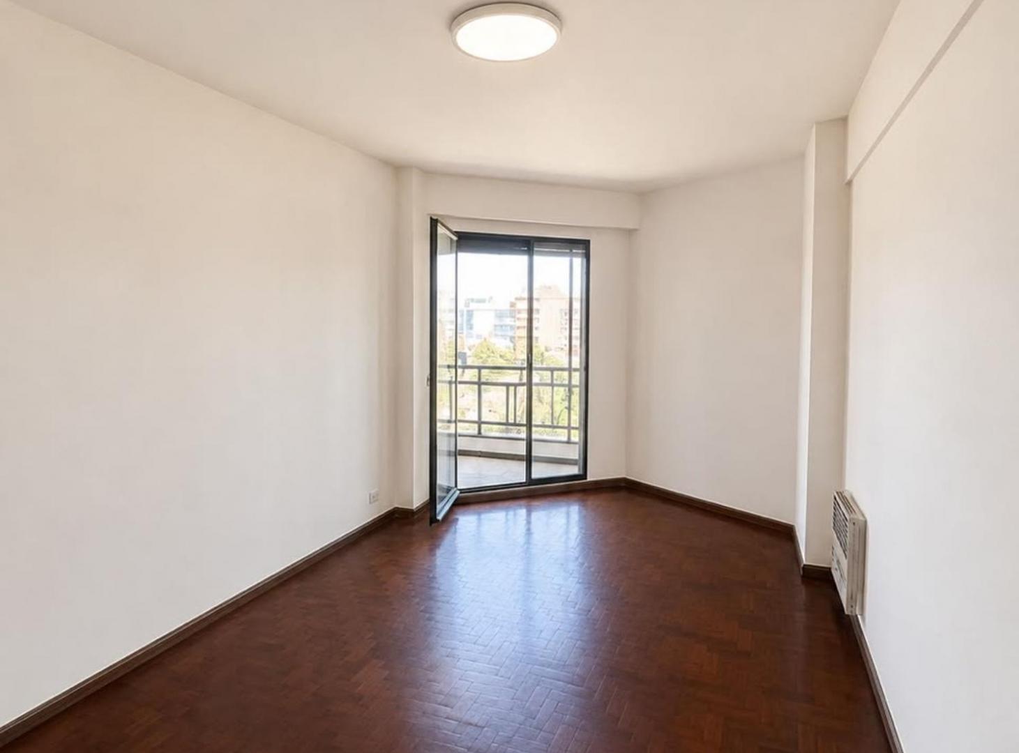 Foto de ALQUILER DEPTO 1 DORM CON BALCON FRENTE CENTRO, imagen 5