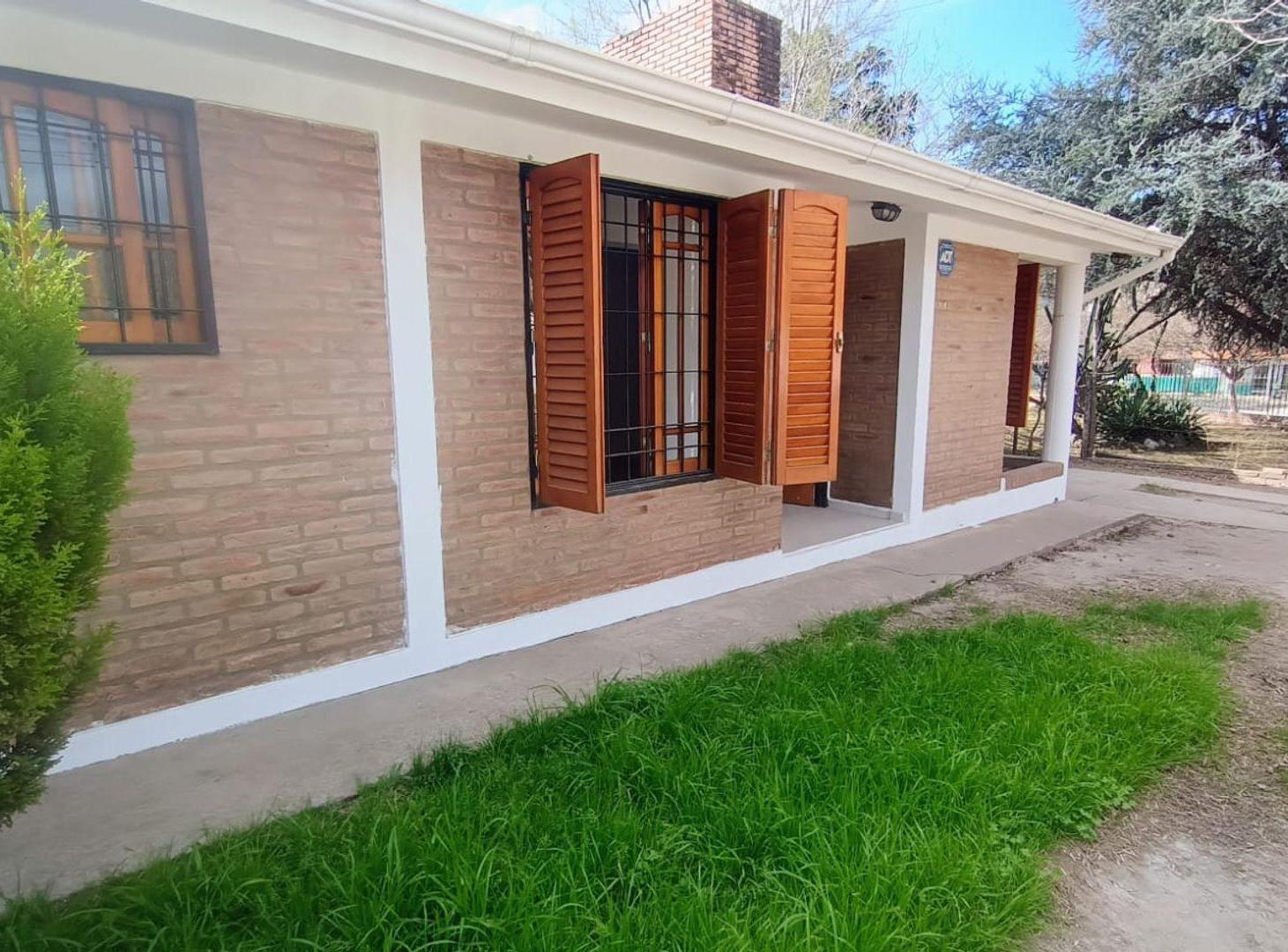 Foto de VENTA CASA 3 DORMIS MÁS ESCRITORIO CARLOS PAZ, imagen 5