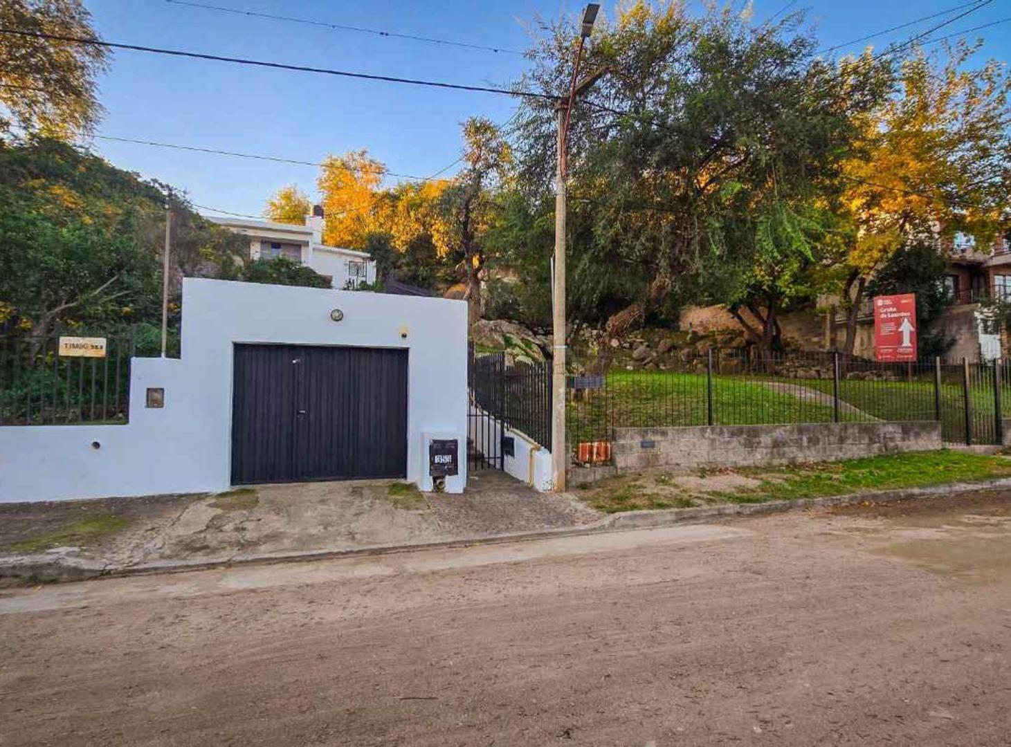 Foto de VENTA CASA 2 DORMITORIOS Bº LA QUINTA CARLOS PAZ, imagen 2
