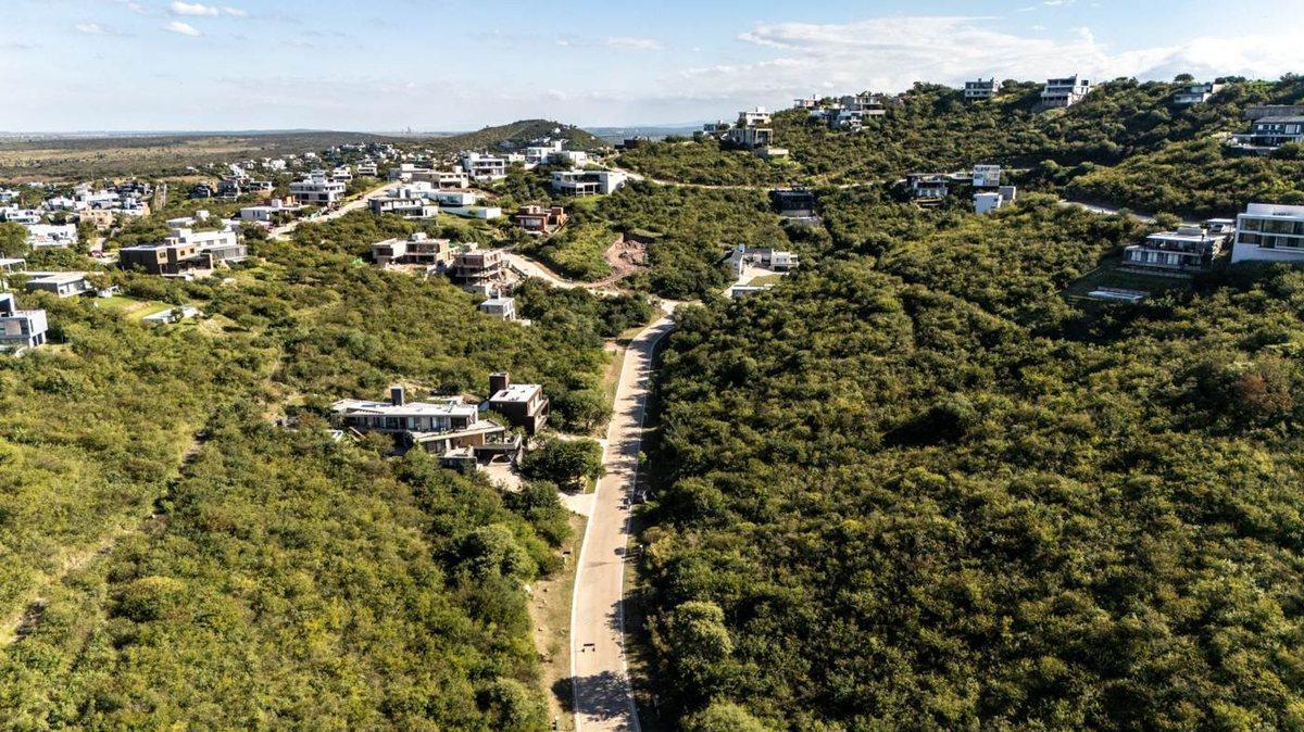 Foto de VENTA TERRENO 1139 M2 EN LA DESEADA PERMUTA, imagen 3
