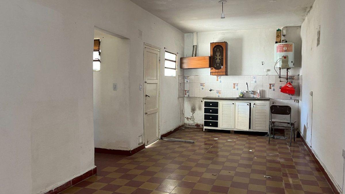 Foto de VENTA DOS DEPTOS UN DORMIT A RECICLAR SAN VICENTE, imagen 1