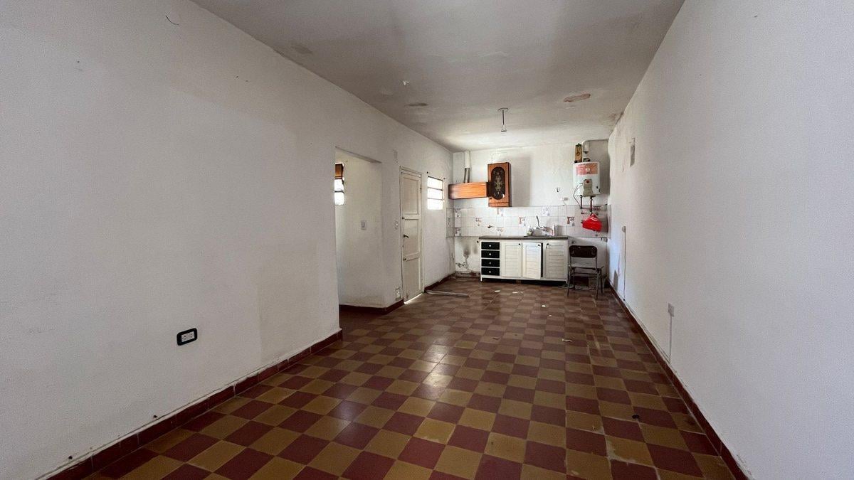 Foto de VENTA DOS DEPTOS UN DORMIT A RECICLAR SAN VICENTE, imagen 3