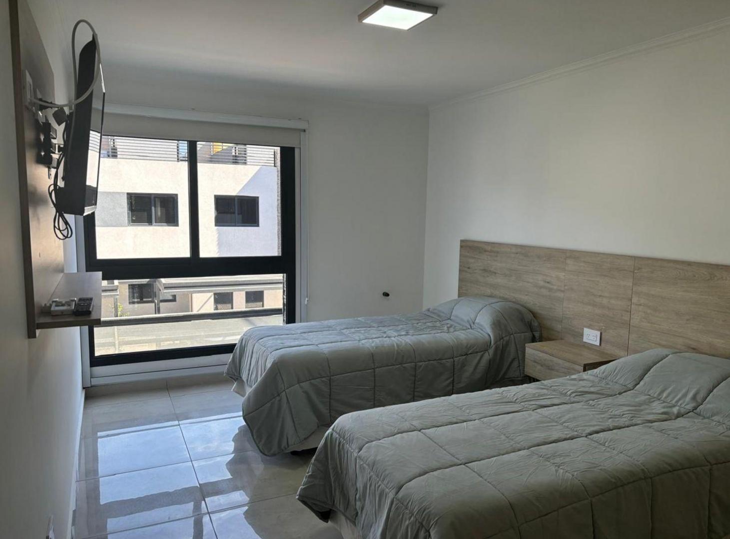Foto de VENTA TRIPLEX VILLA CARLOS PAZ AMOBLADO MIRALEJOS, imagen 4