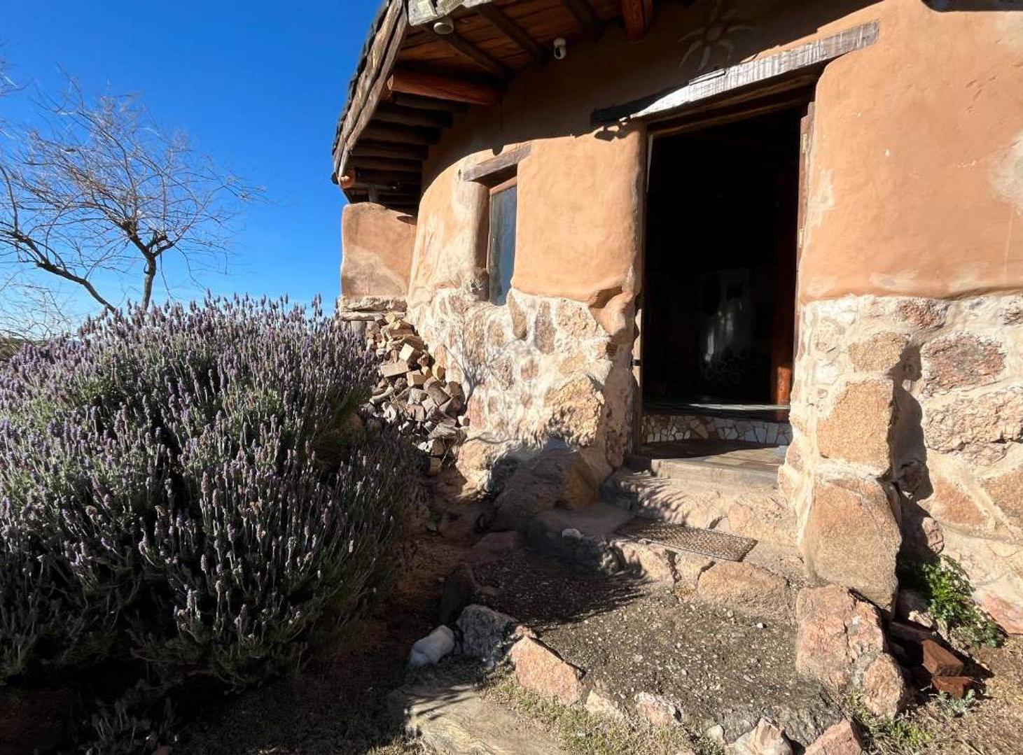 Foto de VENTA CASA DE MONTAÑA DE 2 DORM CON CAMPO 2 HECTS, imagen 5