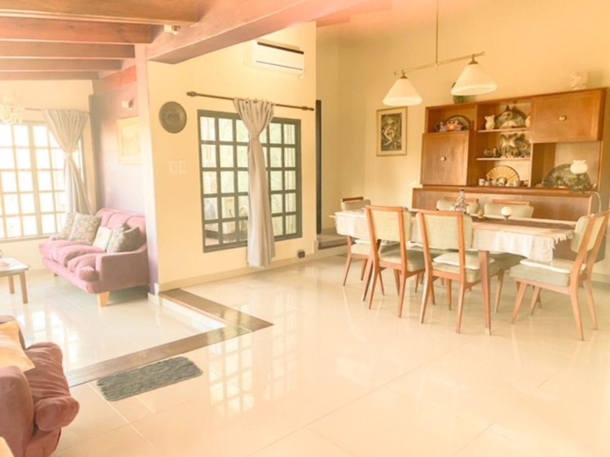 Foto de VENTA CASA 2 DORMITORIOS CON PILETA AGUA DE ORO, imagen 5