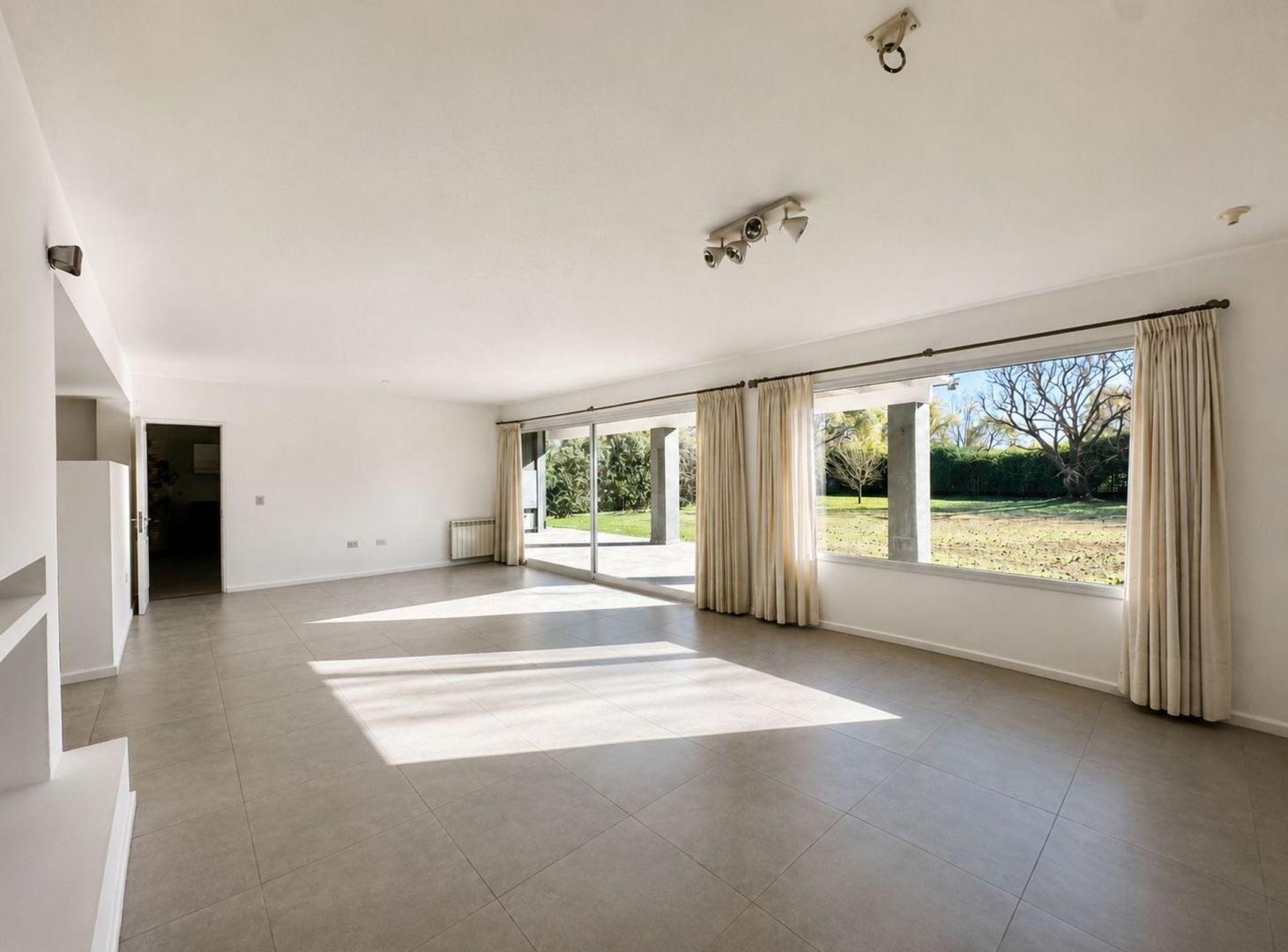 Foto de Venta casa La Santina apto credito, imagen 3
