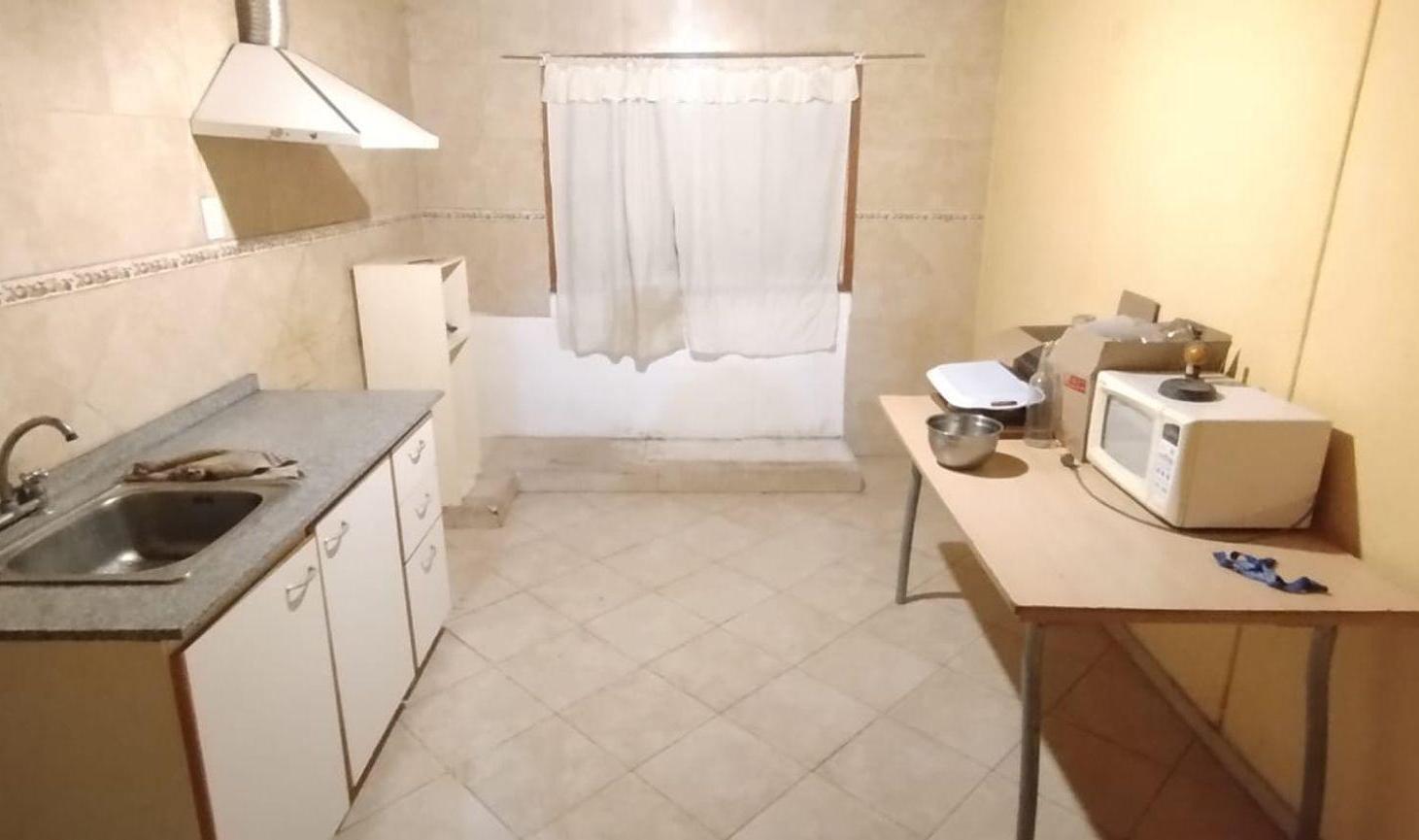 Foto de ALQUILER CASA 2 DORMITORIOS TOLEDO, imagen 2