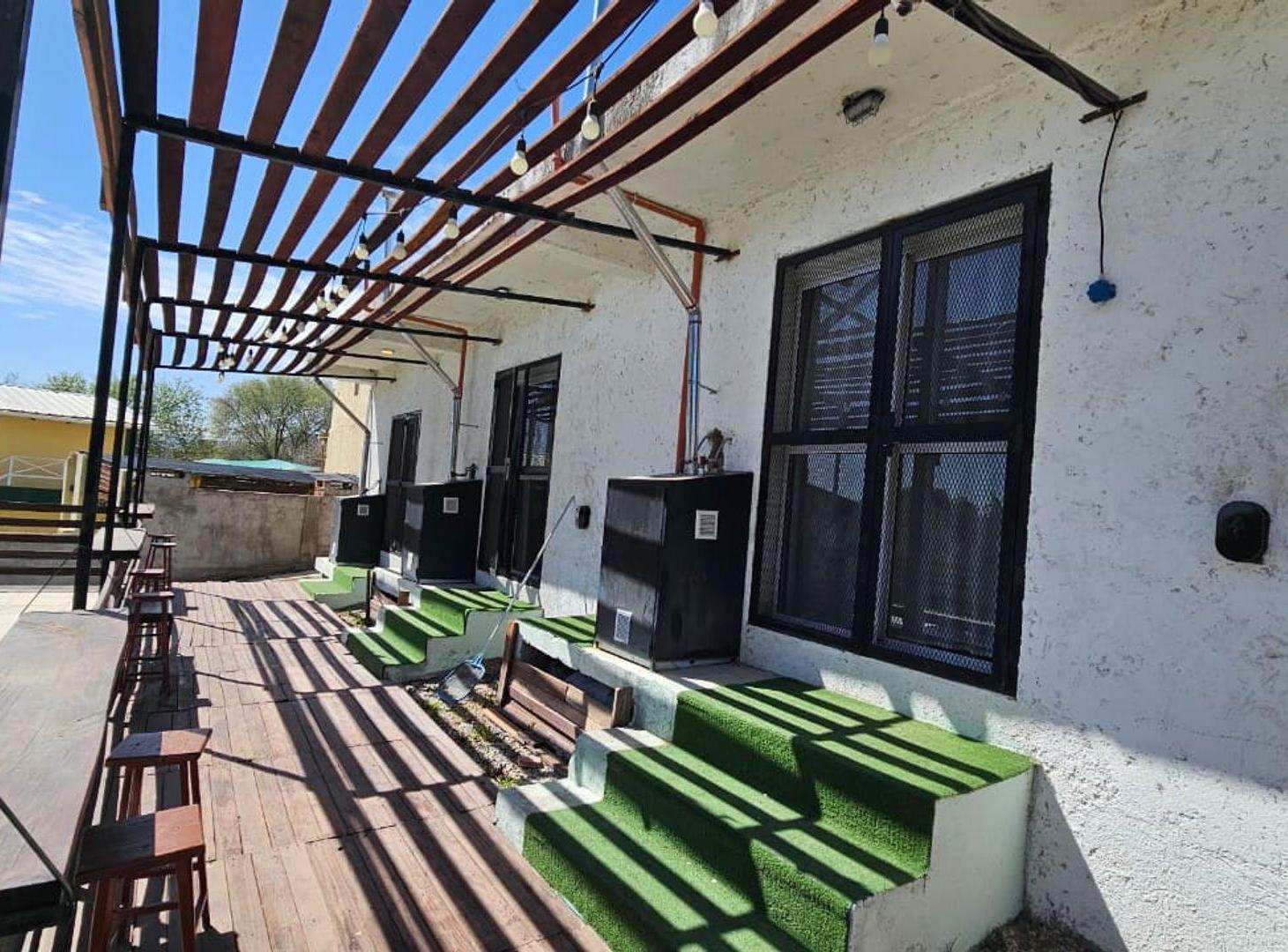 Foto de VENTA COMPLEJO 3 DEPTOS CON PILETA EN CARLOS PAZ, imagen 3