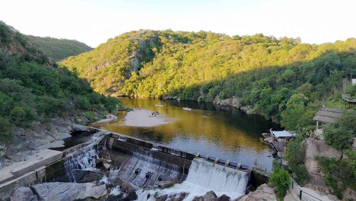 Foto de VENTA COMPLEJO TURISTICO CUESTA BLANCA CERCA RIO, imagen 2