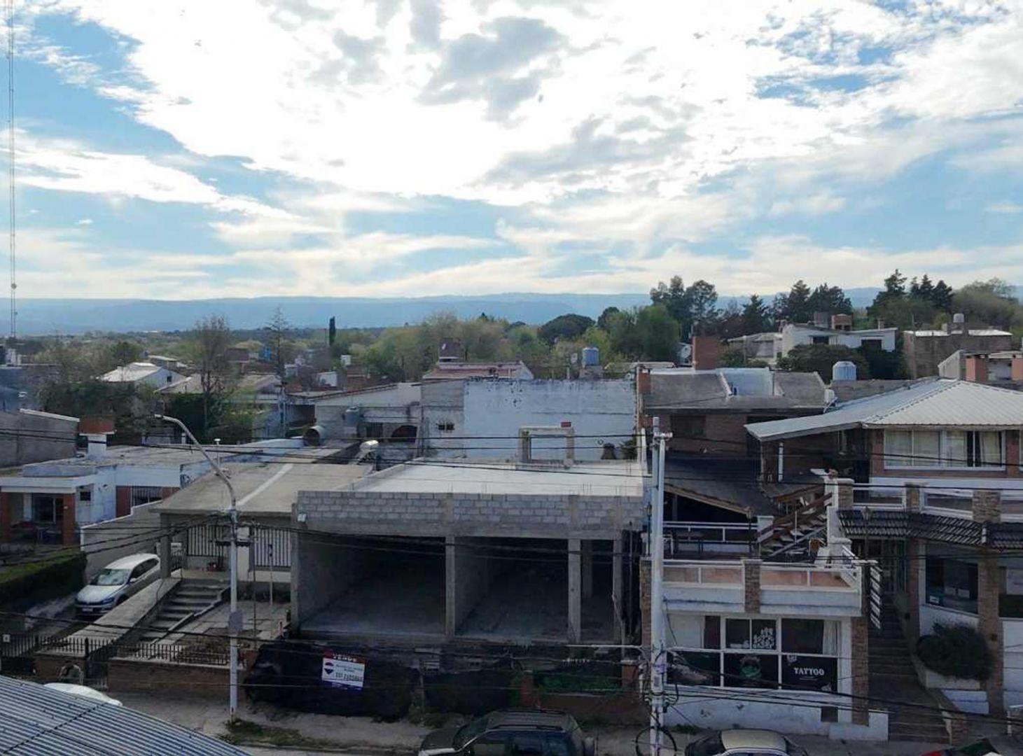 Foto de VENTA LOCALES EN MINA CLAVERO SOBRE AVENIDA, imagen 2