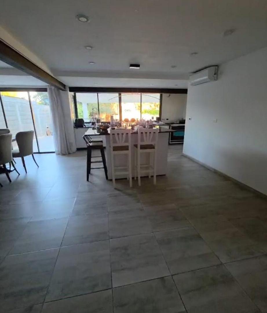 Foto de Venta Casa de 8 ambientes, en Calera , Córdoba, imagen 4