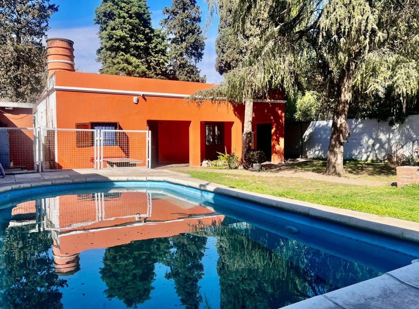 Foto de VENTA CASA TERRENO 804 m2 4 DORMITORIOS PILETA, imagen 3