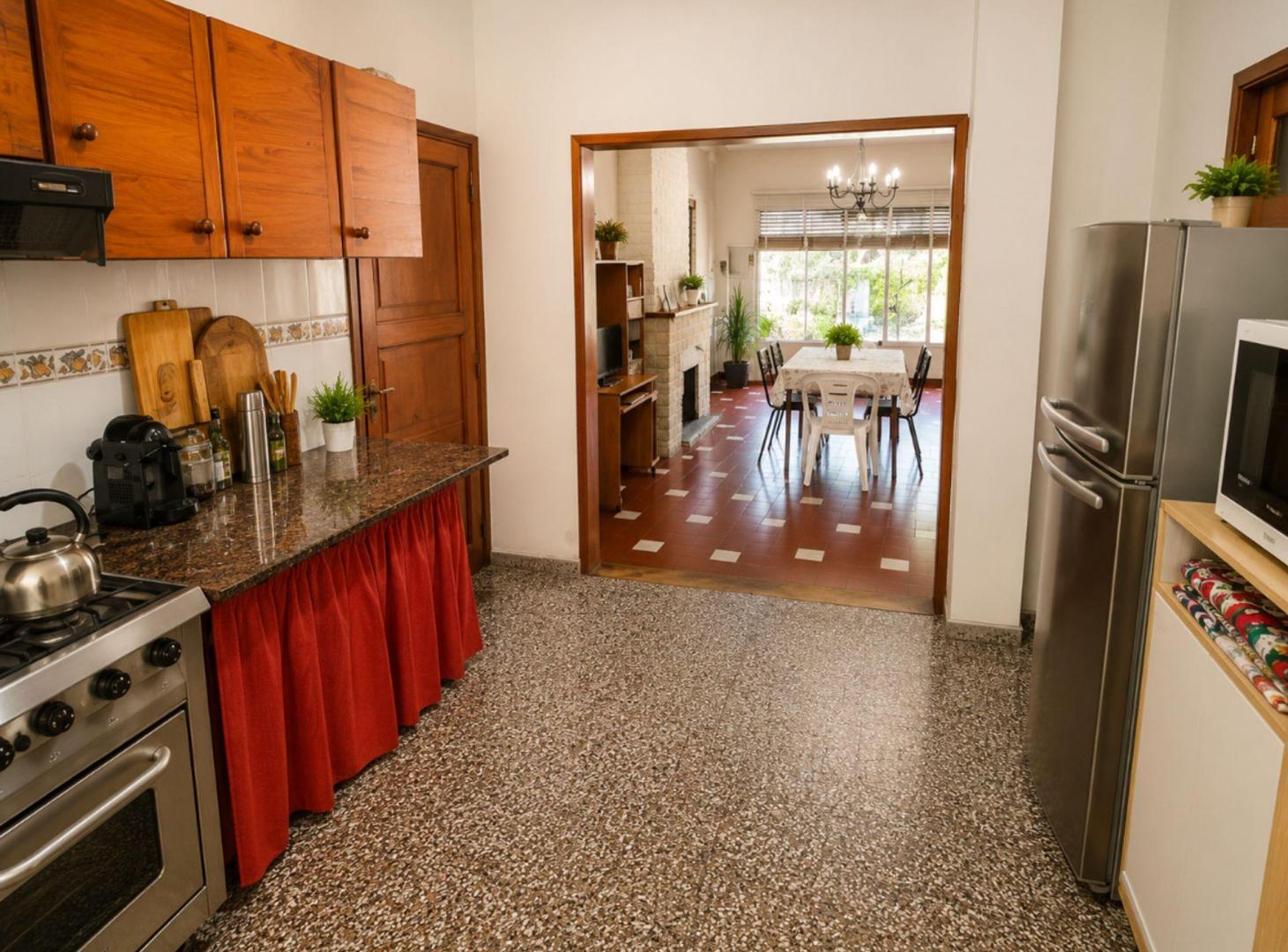 Foto de VENTA CASA 3 DORM GRANJA DE FUNES APTO CREDITO, imagen 4