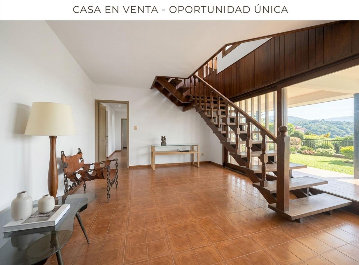 Foto de VENTA CASA A REMODELAR EN VILLA CARLOS PAZ 3 DORM, imagen 3