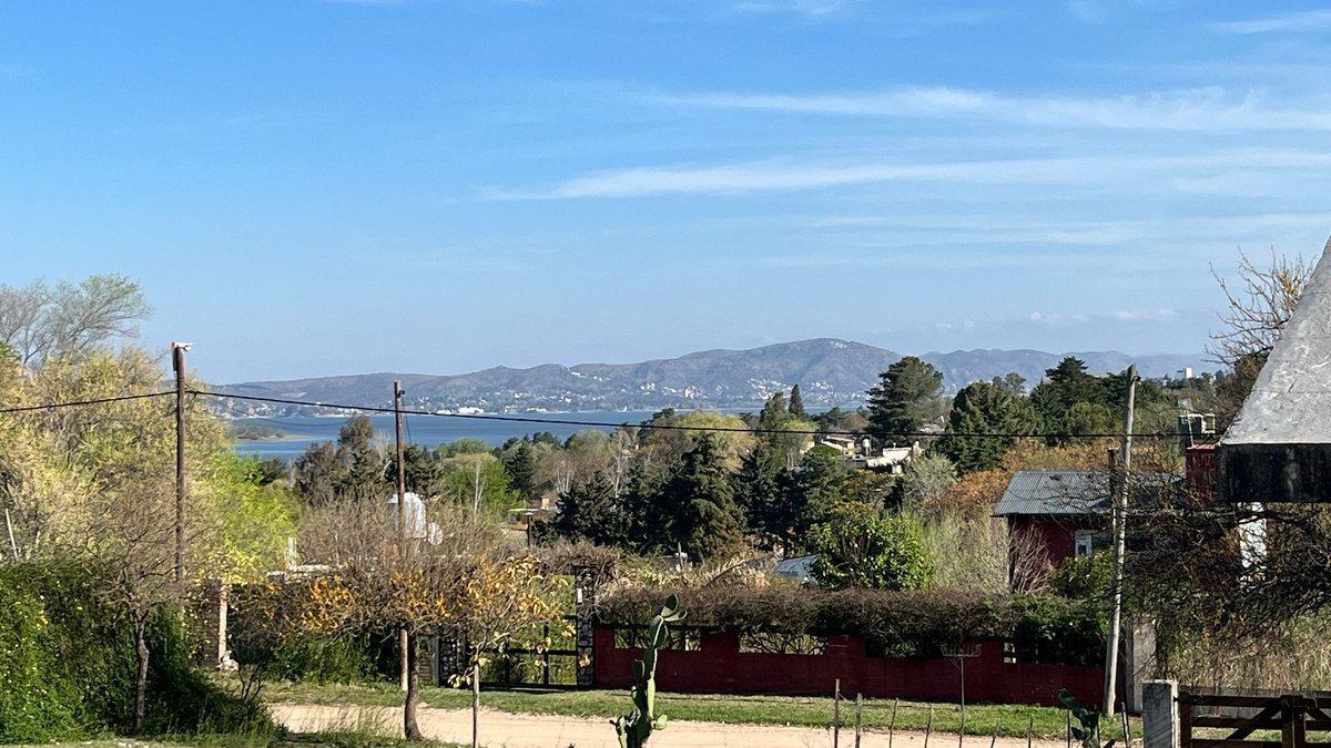 Foto de VENTA CASA 2 DORM EN BIALET MASSE VISTA AL LAGO, imagen 2