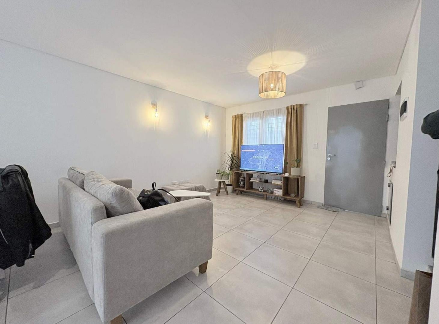 Foto de VENTA DUPLEX 3 DORM QUEBRADA DE LAS ROSAS, imagen 1