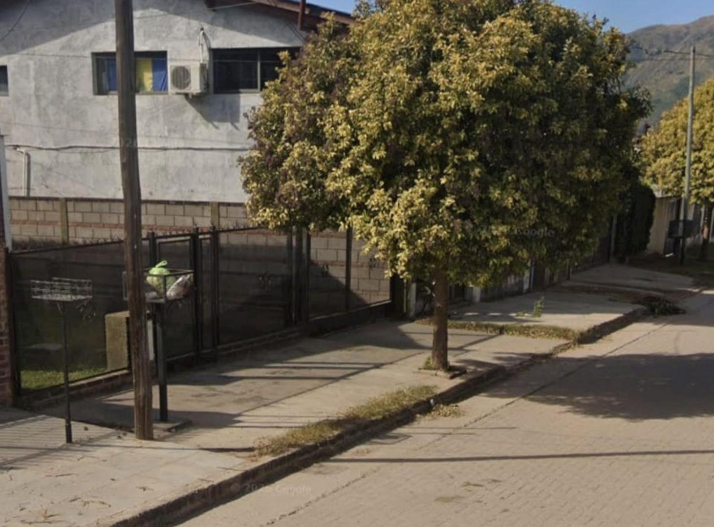 Foto de Venta De Casa con Departamento y Local Comercial, imagen 4