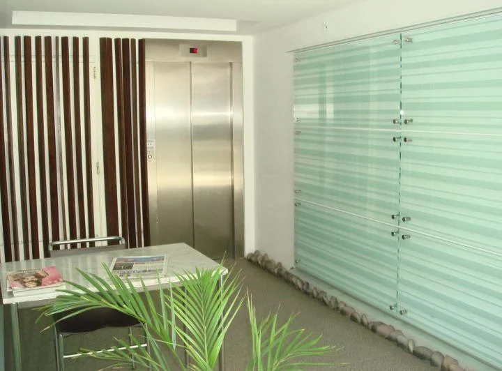 ALQUILER 2 AMBIENTES - BALCON AL FRENTE - INMEJORABLE UBICACION 2