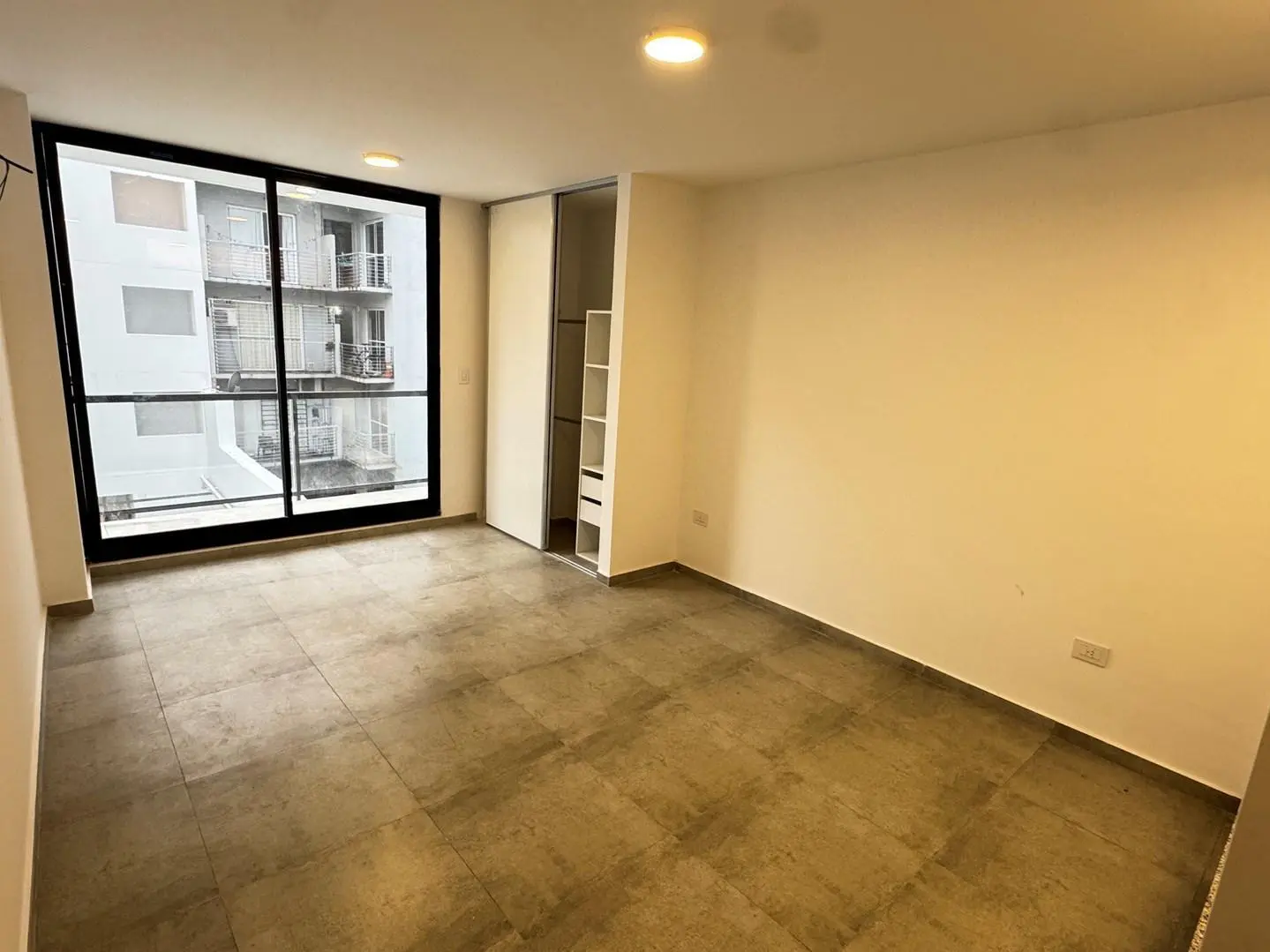 EXCELENTE DEPTO. DE 1 AMBIENTE A ESTRENAR - PILETA - SUM - PARRILLAS - LAUNDRY 5