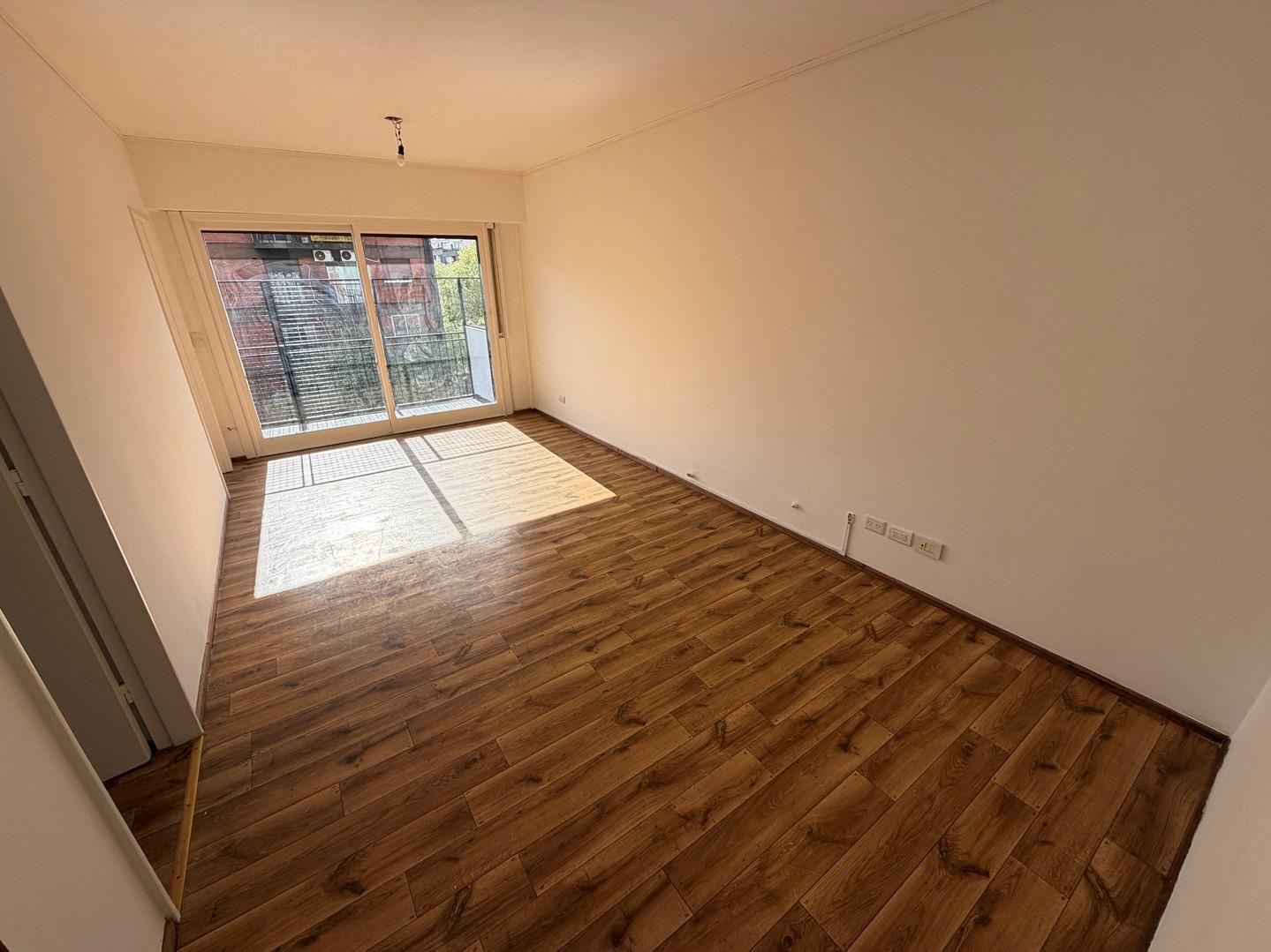 Foto de Departamento en Alquiler en Flores, Capital Federal, Buenos Aires, imagen 2