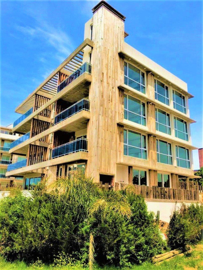 Departamento Frente Al Mar en Venta 4