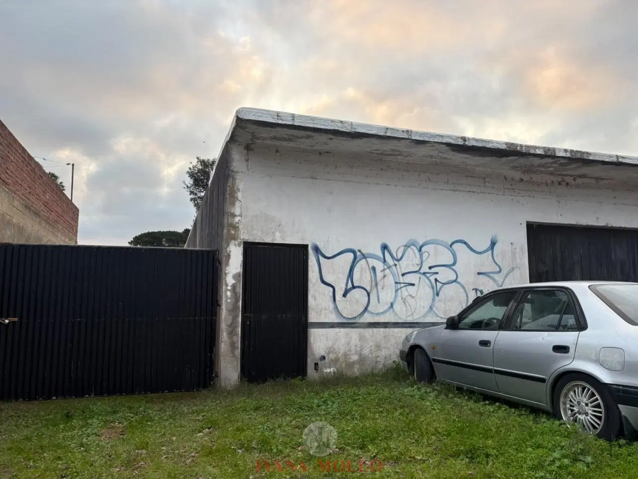 GALPON A LA VENTA EN ZONA INDUSTRIAL - PINAMAR 3