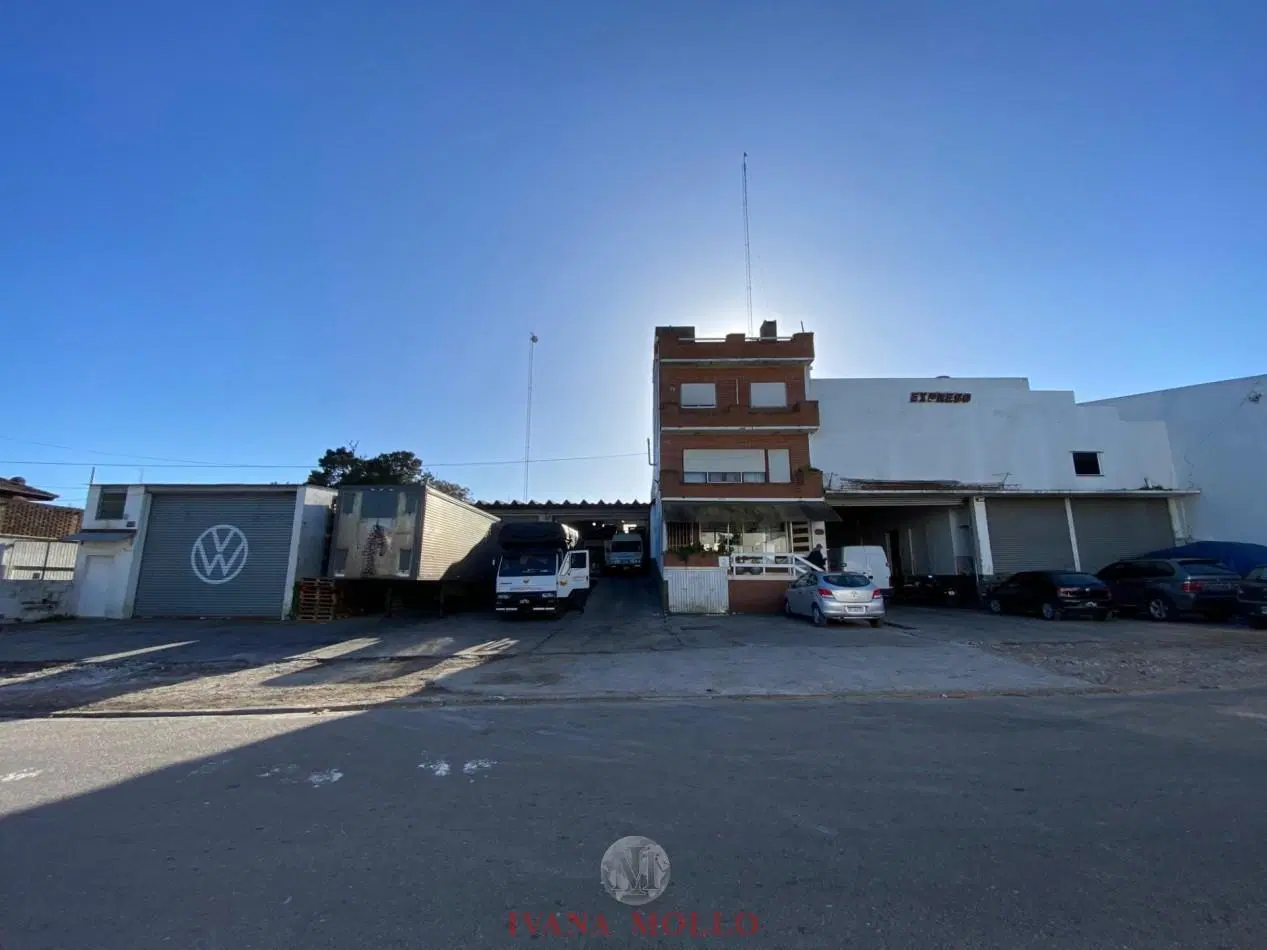 LOTES COMERCIALES MULTIFAMILIARES EN VENTA - PINAMAR CENTRO 3