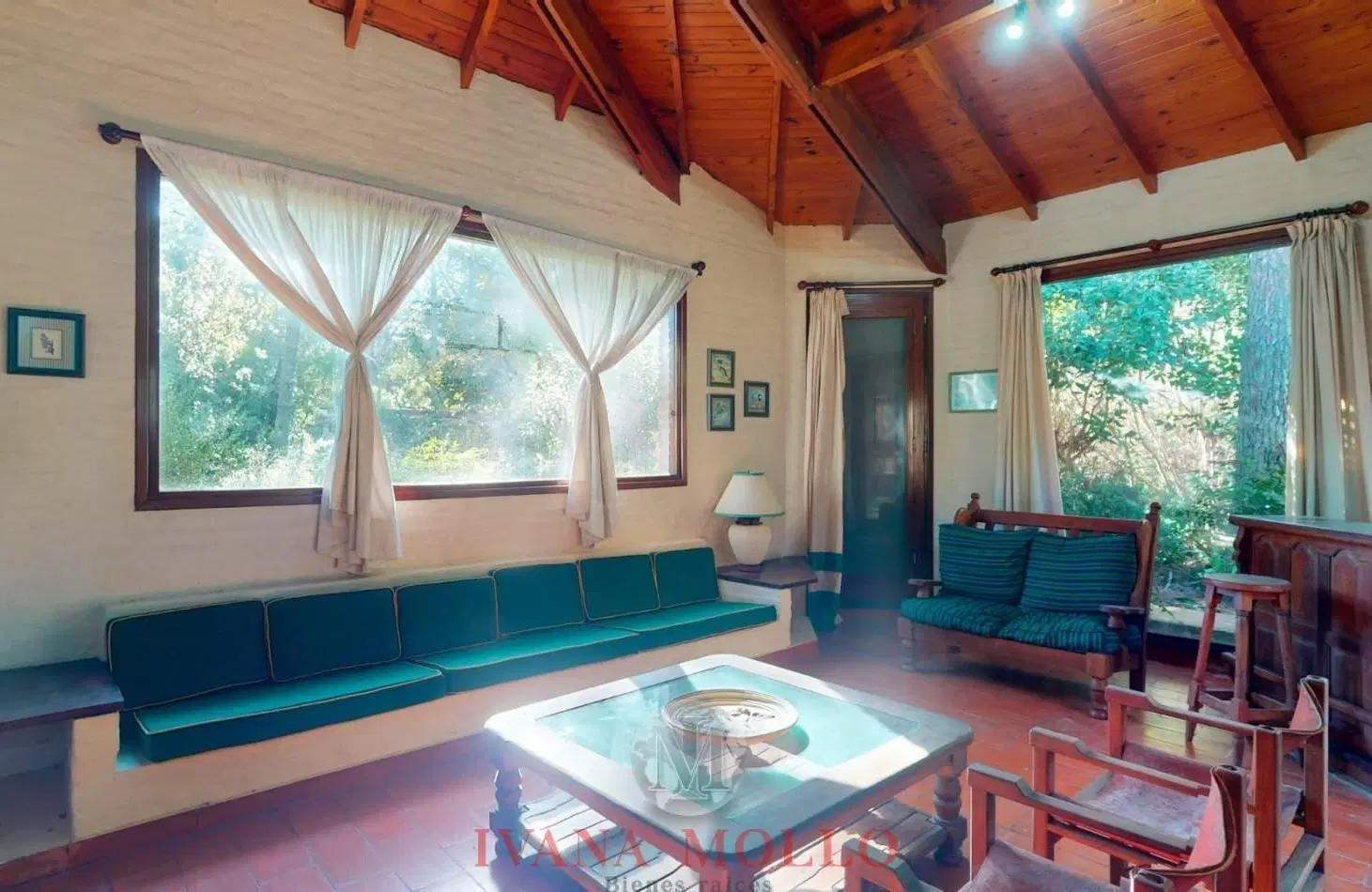 CASA EN VENTA - CARILO - MOLLE 926 1