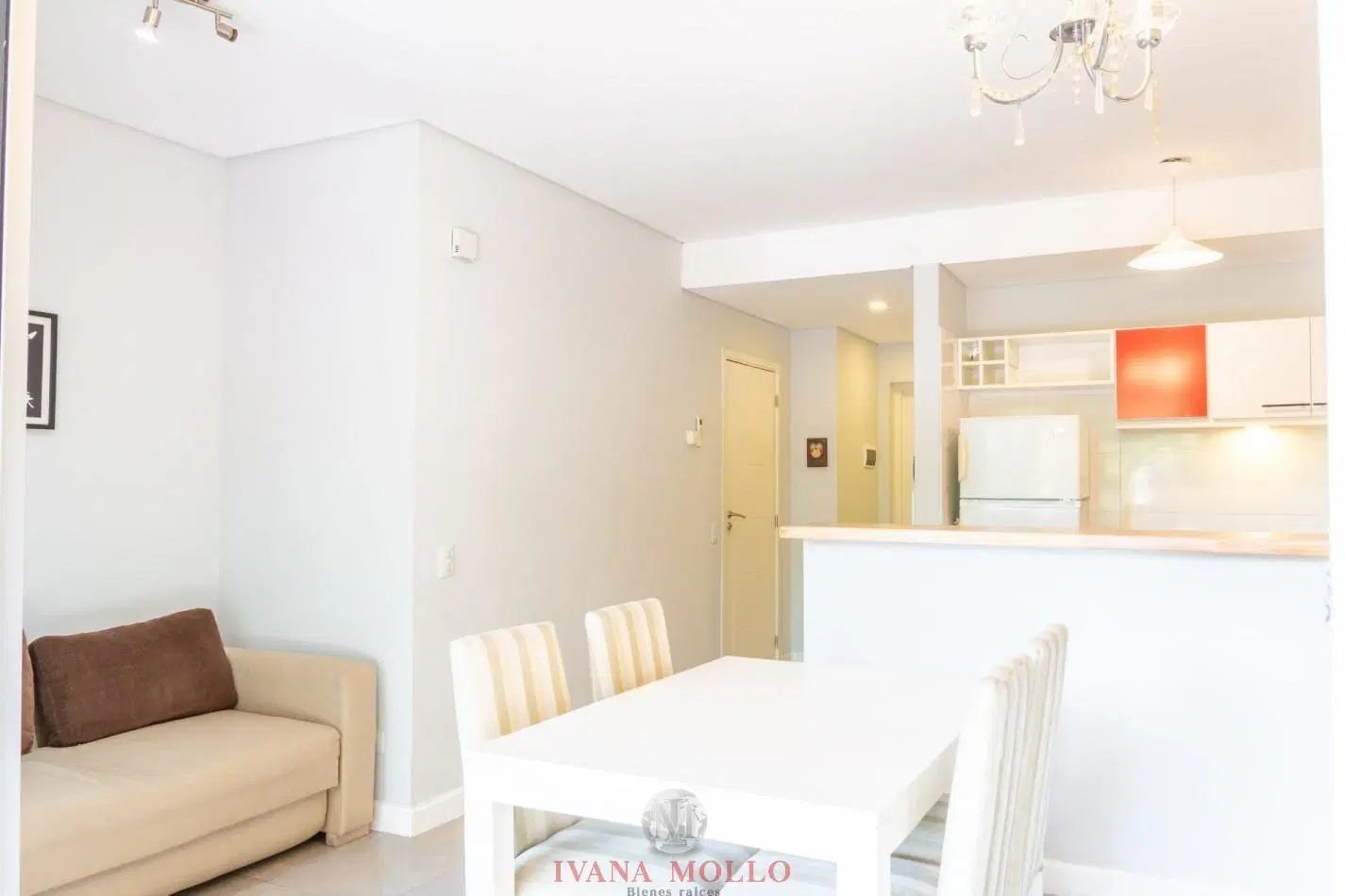 DEPARTAMENTO 2 AMBIENTES CON COCHERA - EN VENTA - ZENTIVA TORRE I 3