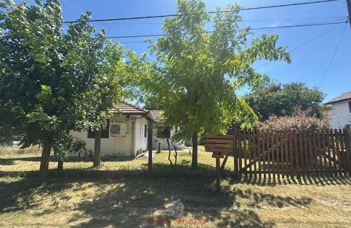 CASA EN VENTA - MAR DE OSTENDE - LOTE MULTIFAMILIAR 4