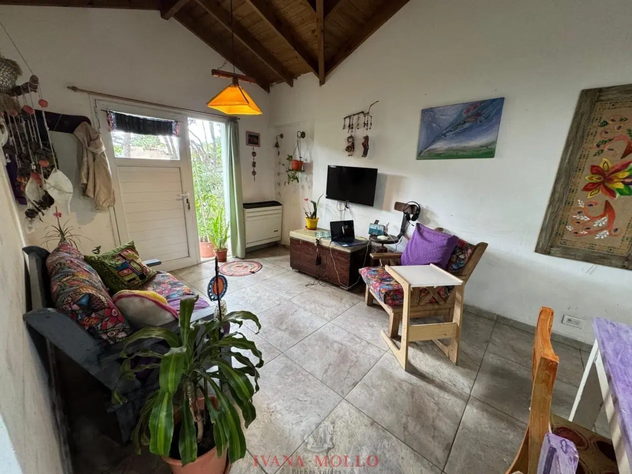 CASA A LA VENTA SOBRE LOTE MULTIFAMILIAR - PINAMAR 8