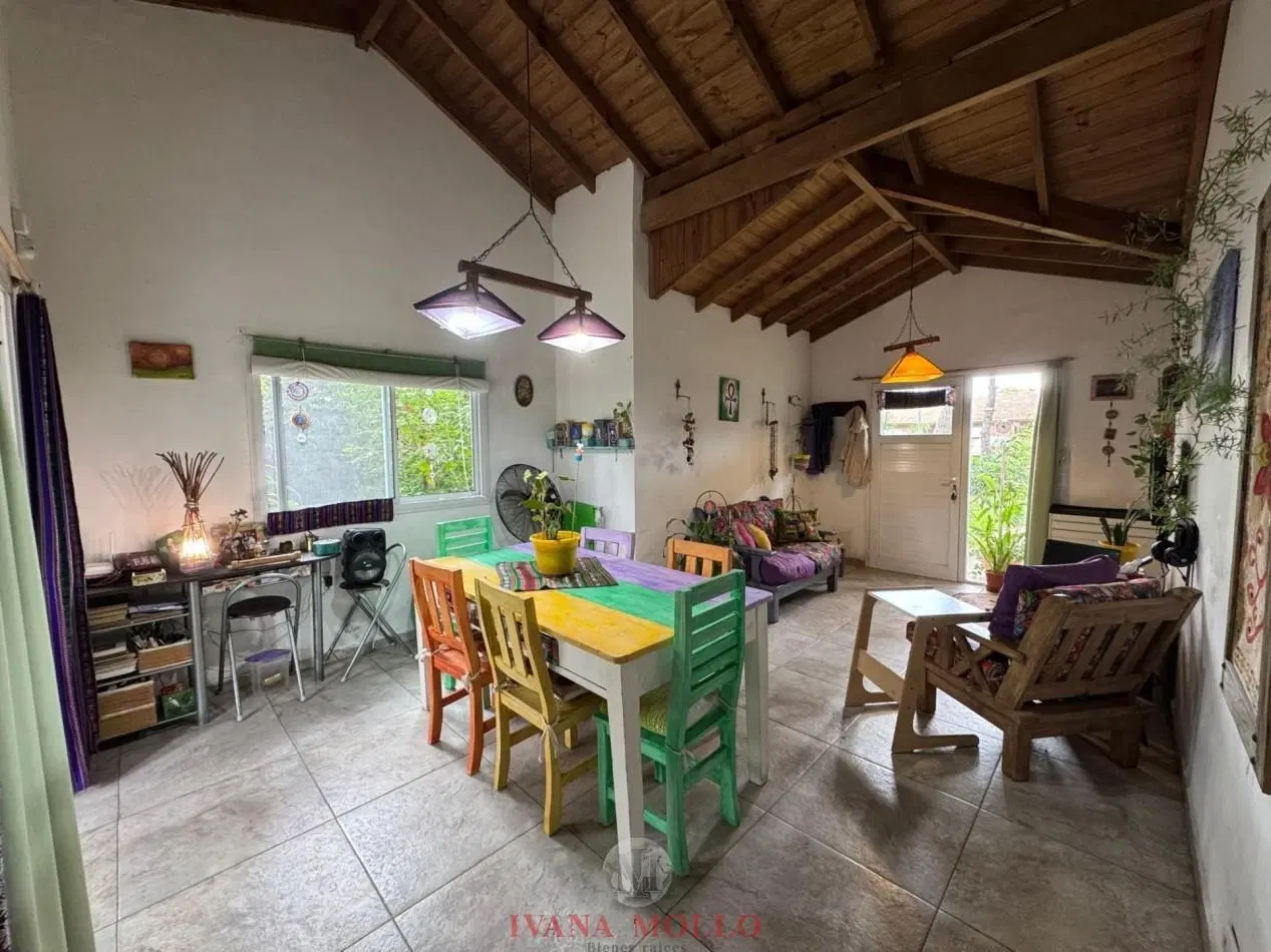 CASA A LA VENTA SOBRE LOTE MULTIFAMILIAR - PINAMAR 5