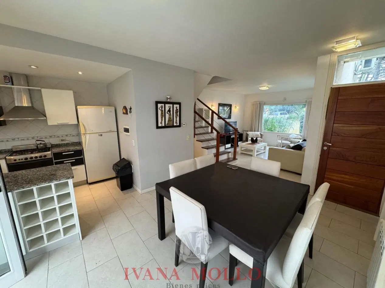 TRIPLEX EN VENTA - PINAMAR SUR - DE LAS HESPERIDES 3