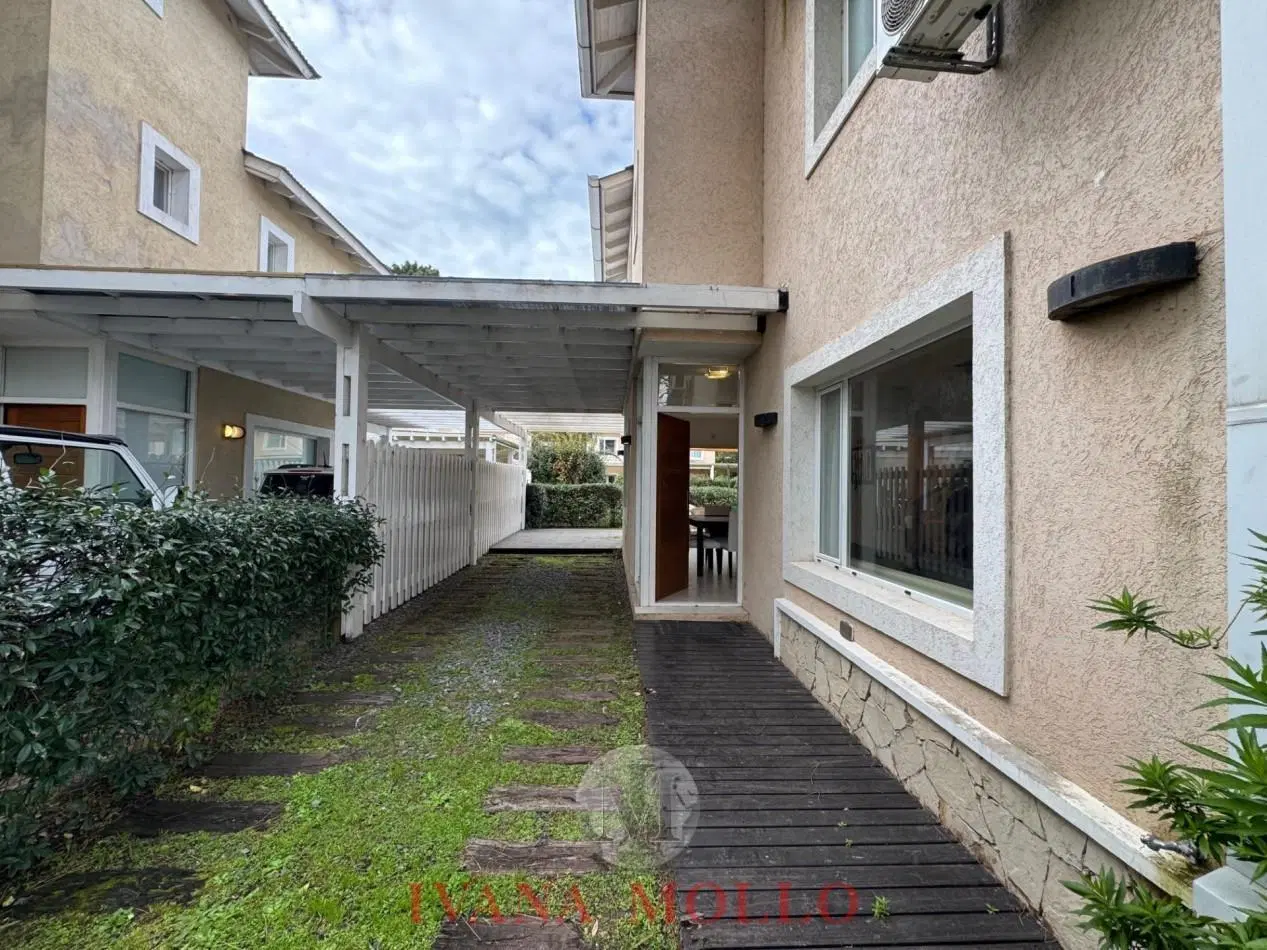 TRIPLEX EN VENTA - PINAMAR SUR - DE LAS HESPERIDES 2