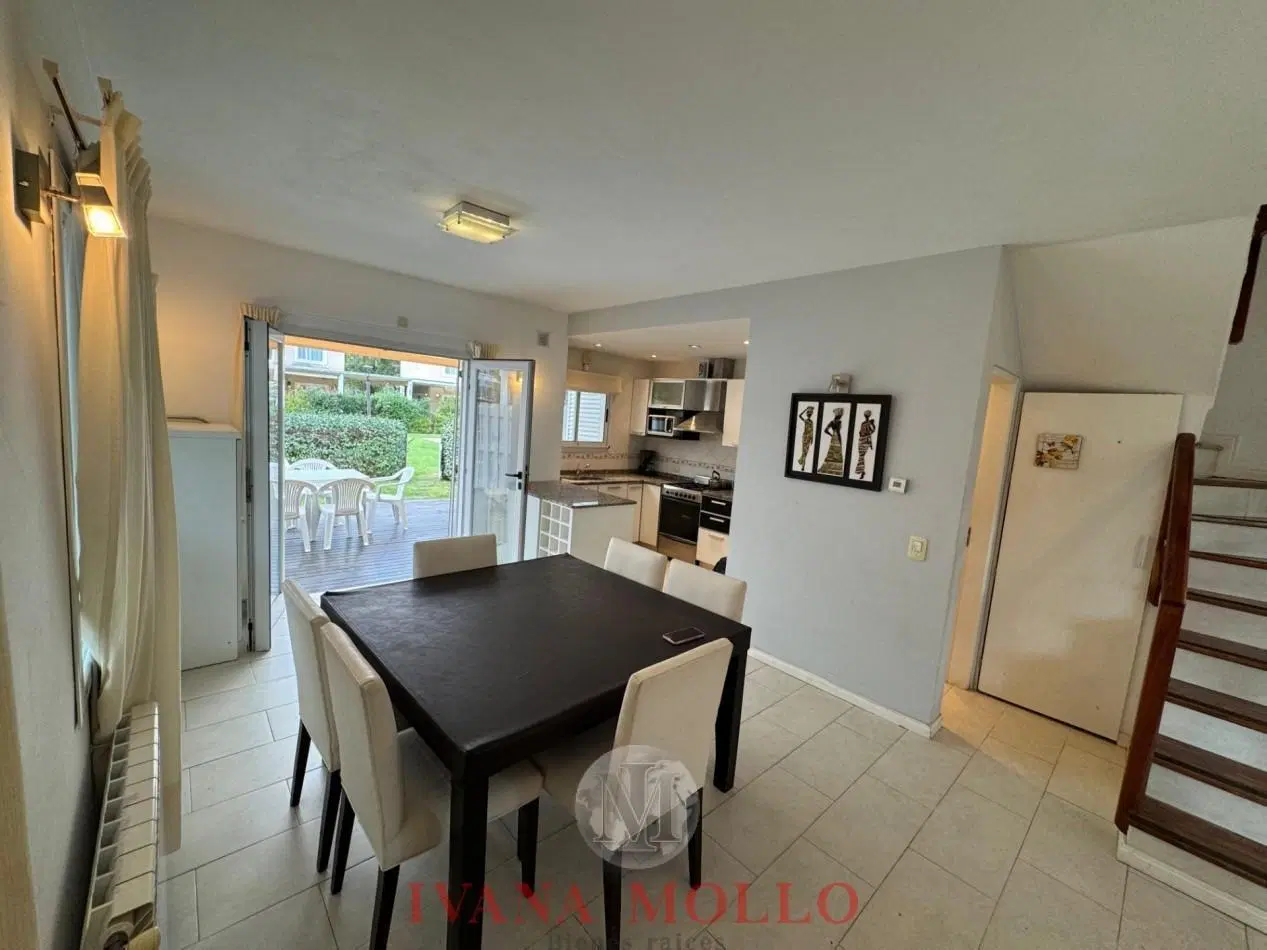 TRIPLEX EN VENTA - PINAMAR SUR - DE LAS HESPERIDES 5