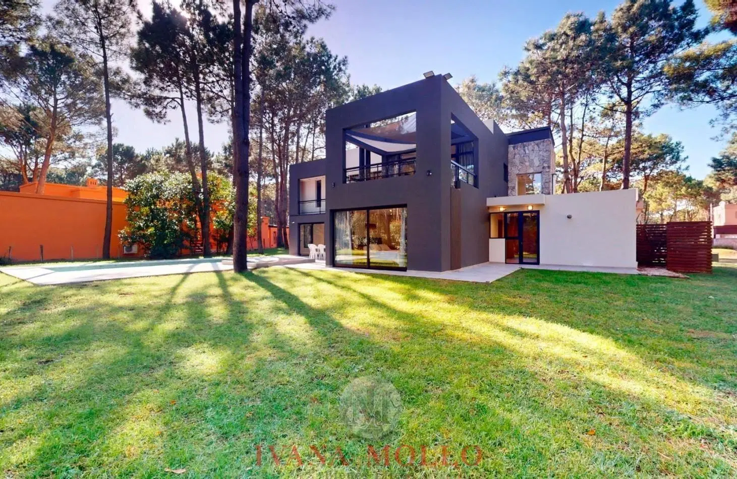 CASA EN VENTA - BARRIO PRIVADO LA HERRADURA - PINAMAR 1
