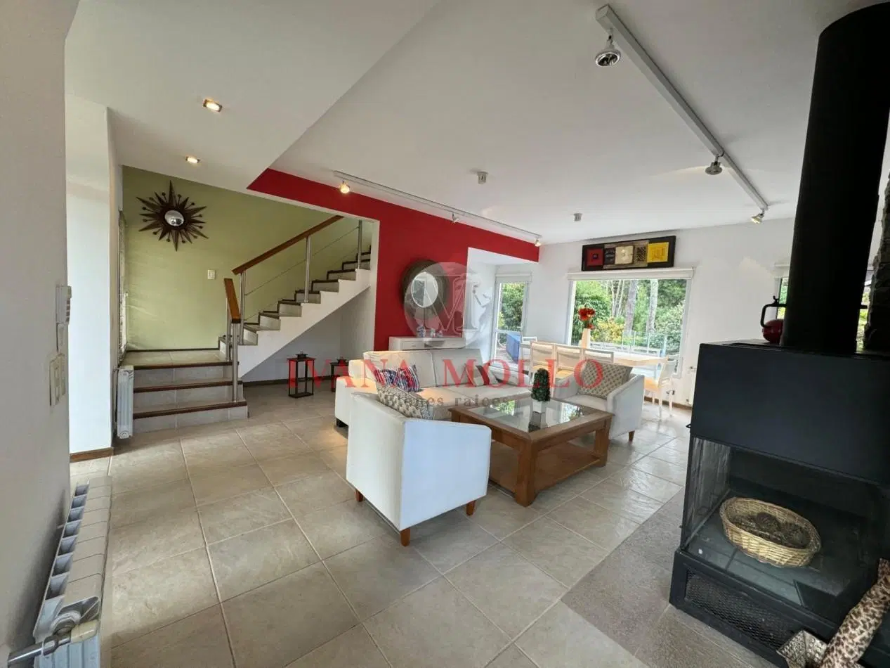 CASA EN VENTA - GOLF NUEVO PINAMAR 1