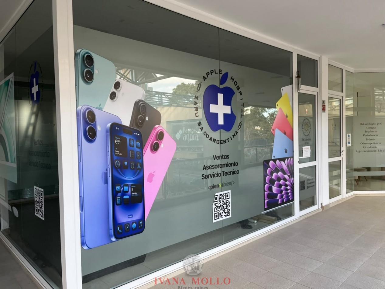 Foto de LOCAL COMERCIAL CENTRICO A LA VENTA - 1MER PISO PASEO EL AGORA - PINAMAR, imagen 3