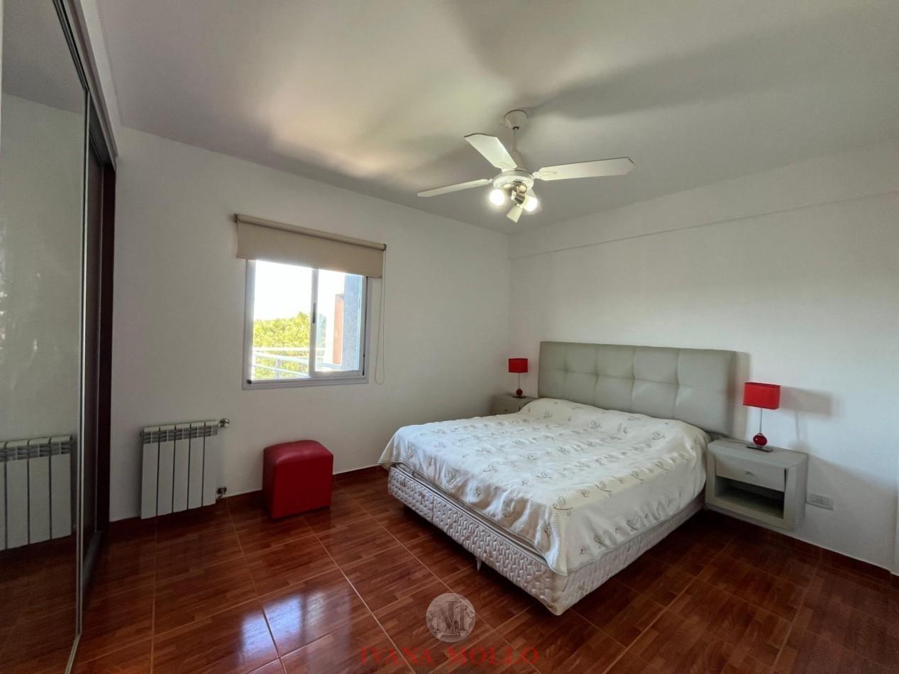 Foto de Se vende Duplex 4 ambientes en Pinamar con cochera, imagen 3