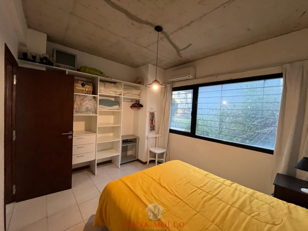 Foto de Departamento en venta 2 ambientes en Mar de Ostende, Pinamar a una, imagen 2
