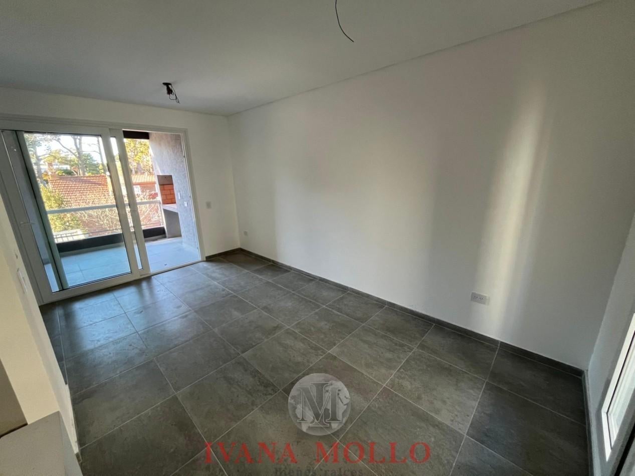 Foto de Departamento en venta 2 ambientes a estrenar en Pinamar con cochera, imagen 2